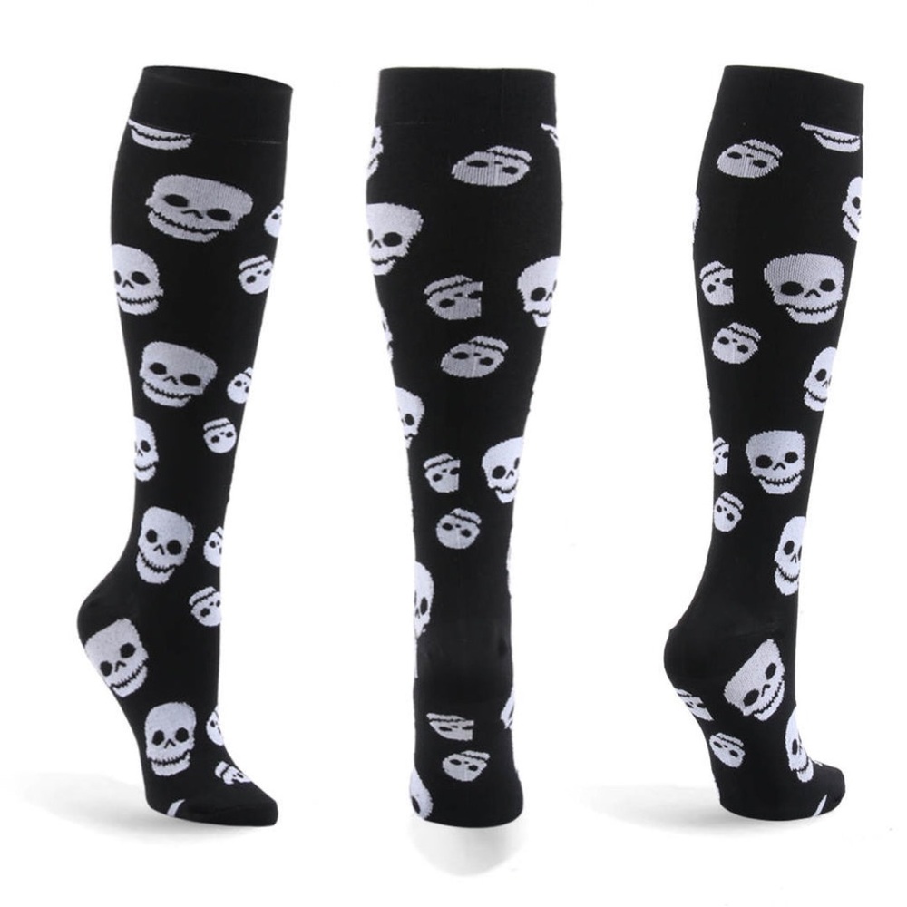 Compression Knee High Skull Pattern Socks - Picture 2 of 7